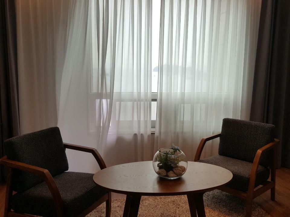 Am Ort Hotel Yeosu Exteriör bild